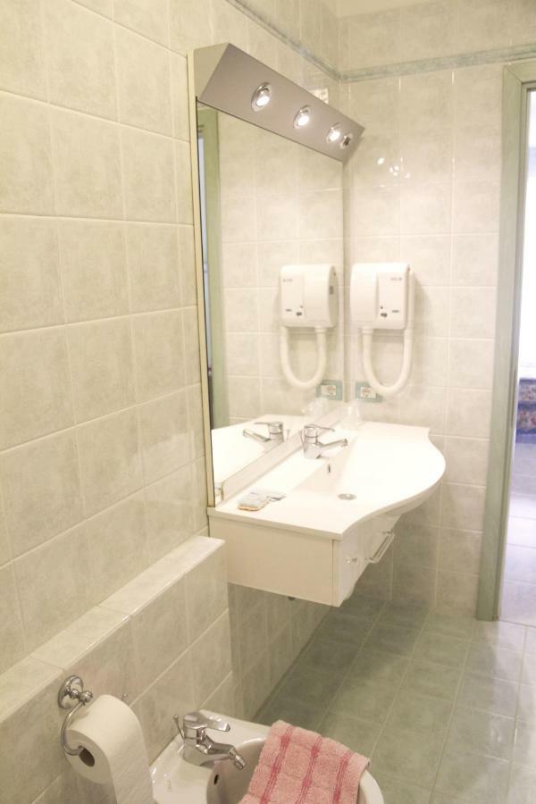 Hotel Casablanca Lazise Dış mekan fotoğraf