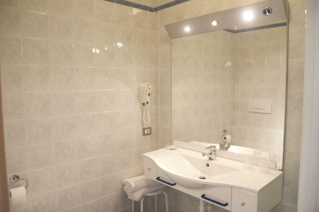 Hotel Casablanca Lazise Dış mekan fotoğraf